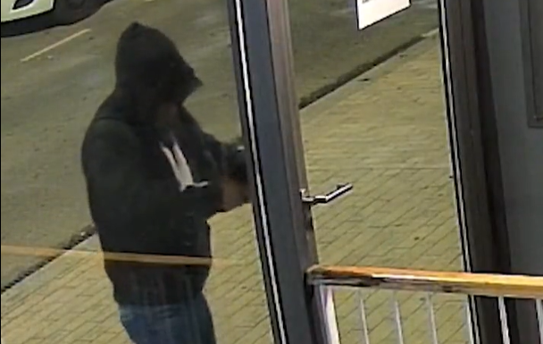 Detingut l’autor d’una seixantena de robatoris en trasters del Baix Llobregat