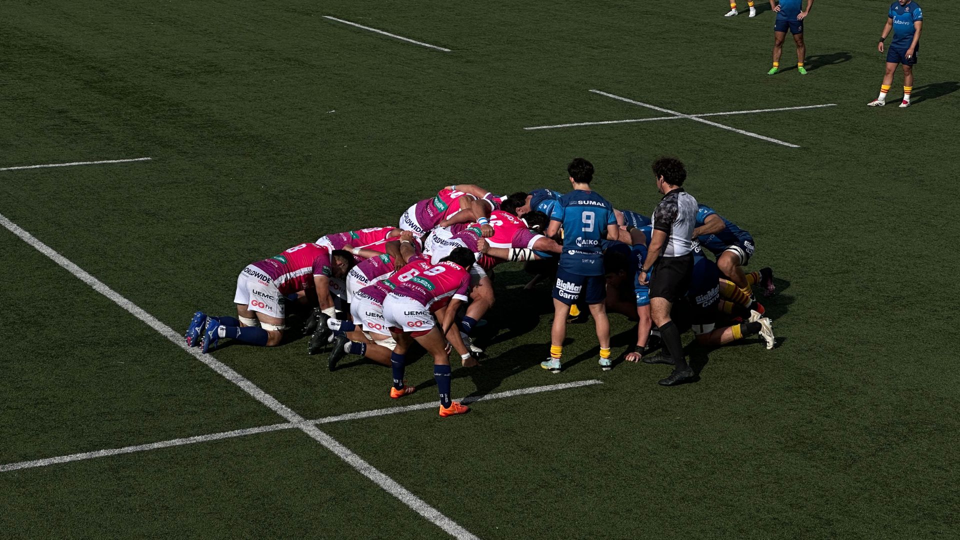 La Santboiana cau davant el líder, però mostra orgull fins al final (15-34)