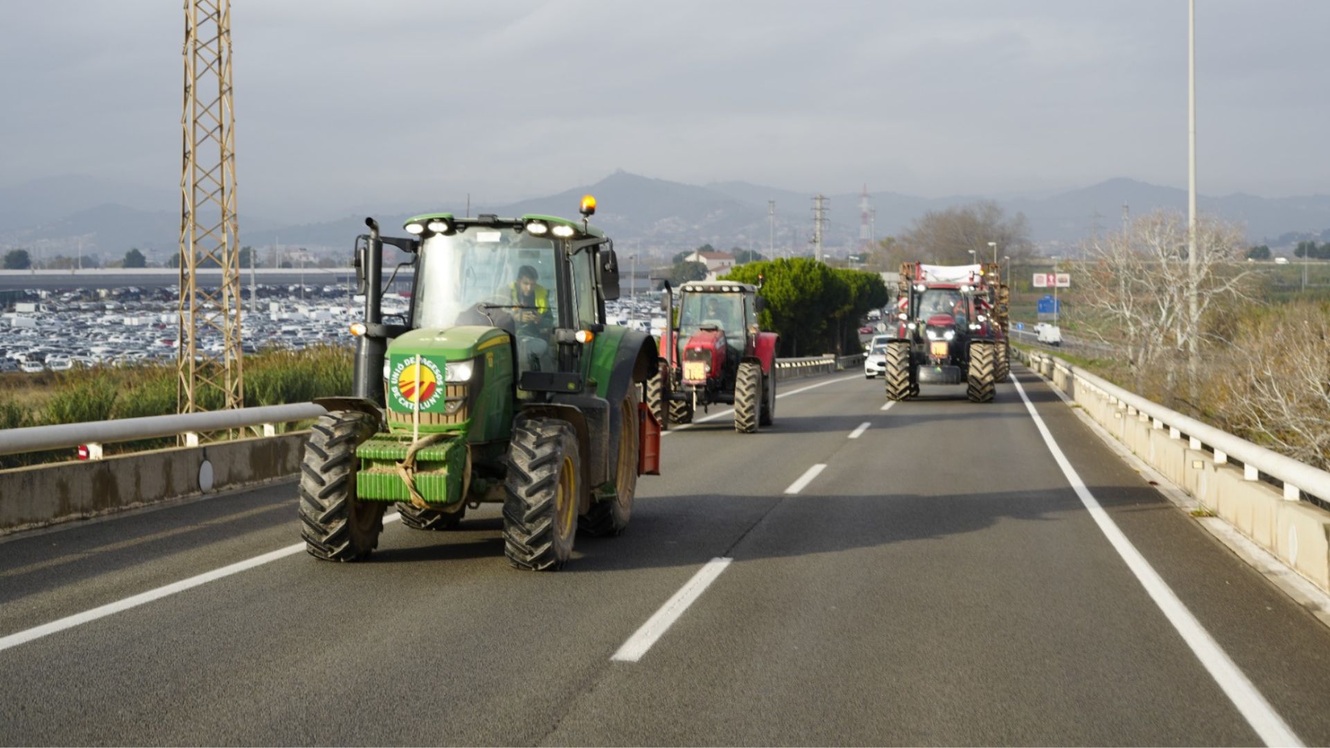 Unió de Pagesos aconsegueix reunir-se amb el conseller d’Agricultura després de la mobilització des de Sant Boi