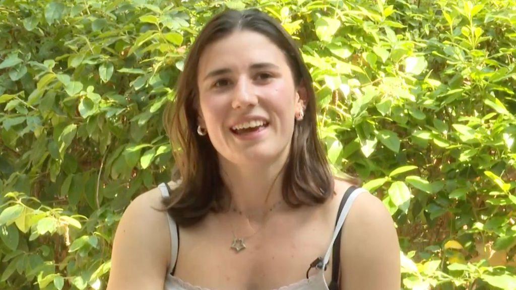 Una estudiant de Sant Boi entra a l'elit de la recerca científica amb només 17 anys investigarà el càncer a Massachusetts 