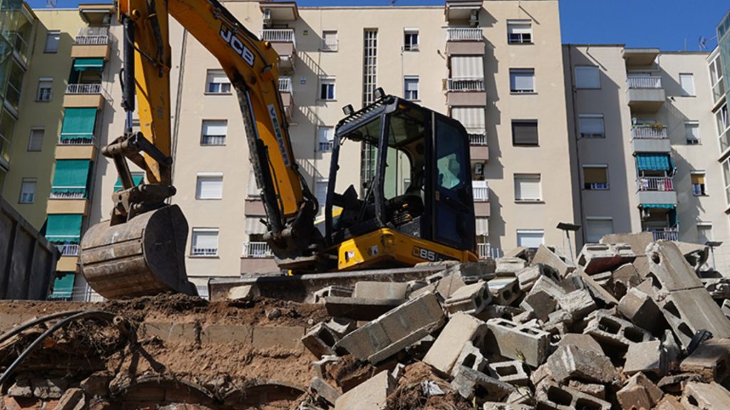Comencen les obres del mur de la Coope una reforma d’1,5 milions per millorar l’accés al barri 