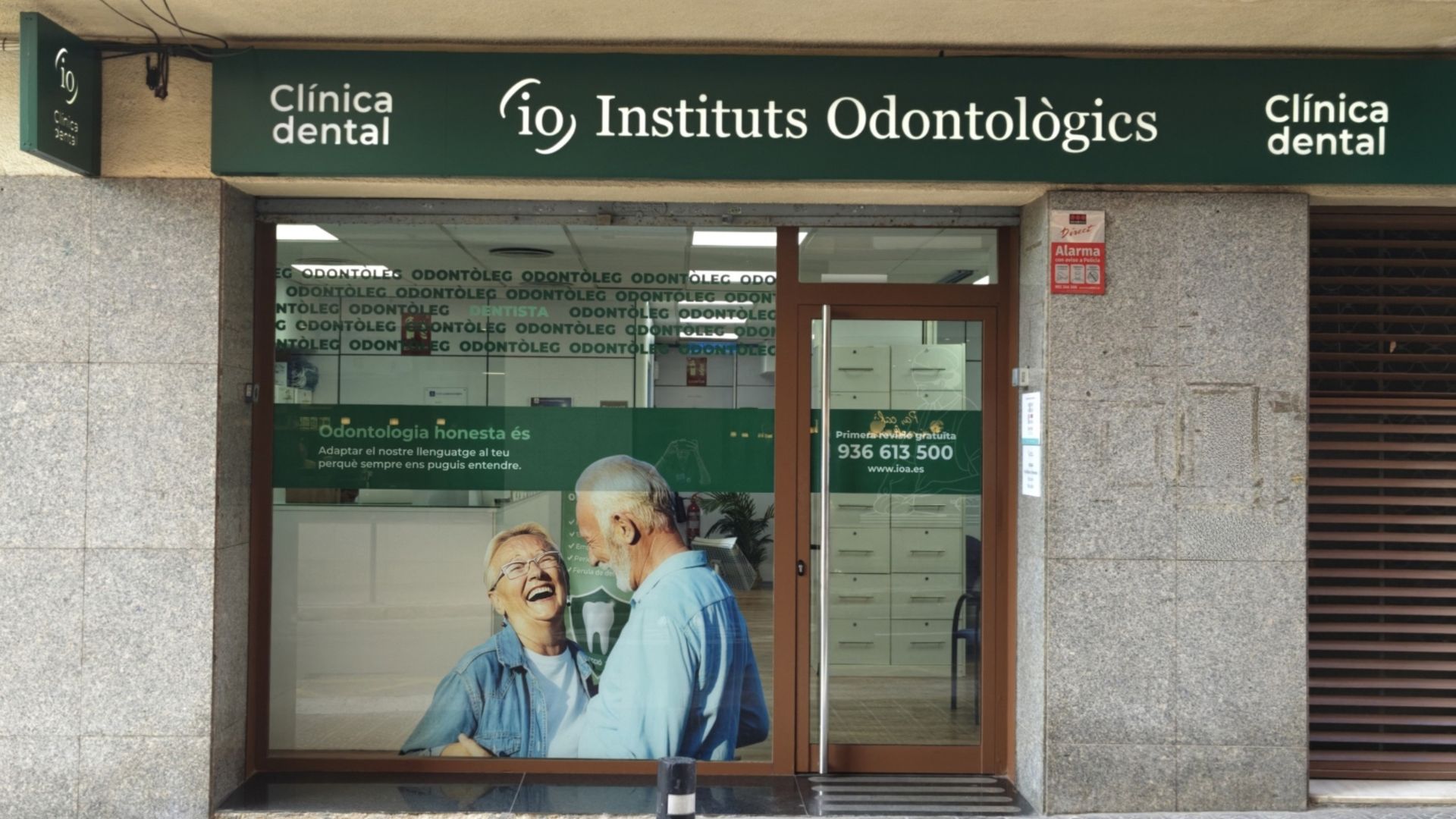 Et fa por anar al dentista Entrem en una clínica de Sant Boi per descobrir allò que no veus